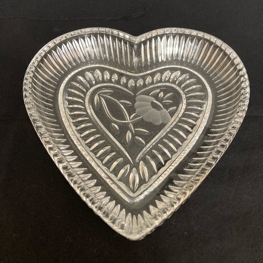 Princess House Crystal Heart‎ Dish